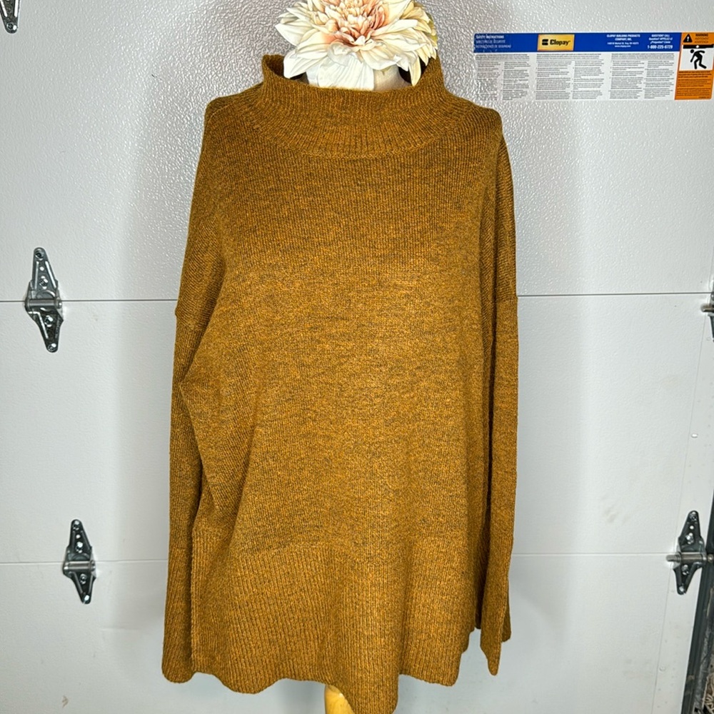 Beautiful Eloquii Mustard Turtleneck Sweater